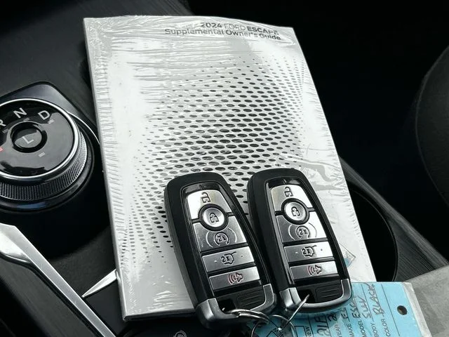 Used 2024 Black Ford Active image 5