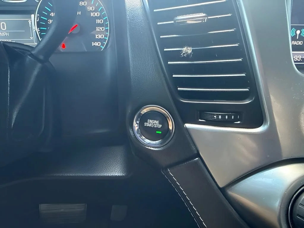 Used 2018 PEPPERDUST METALLIC Chevrolet Premier image 27
