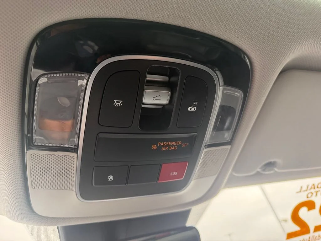 Used 2022 Blue Hyundai Limited image 16