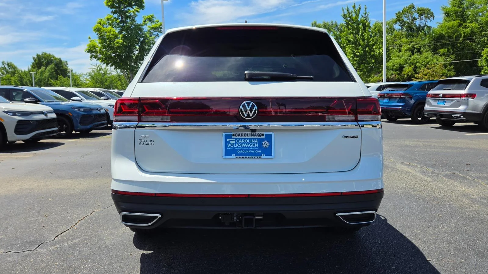 New 2026 Opal White Pearl Volkswagen 2.0T SE w/Technology image 5