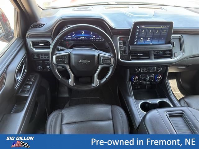 Used 2022 Black Chevrolet Z71 image 10
