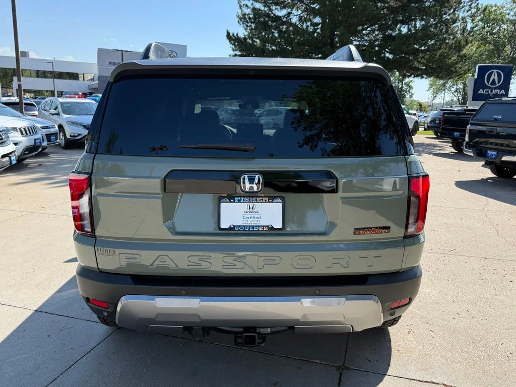 Certified Used 2026 Modern Steel Metallic Honda TrailSport Elite image 7