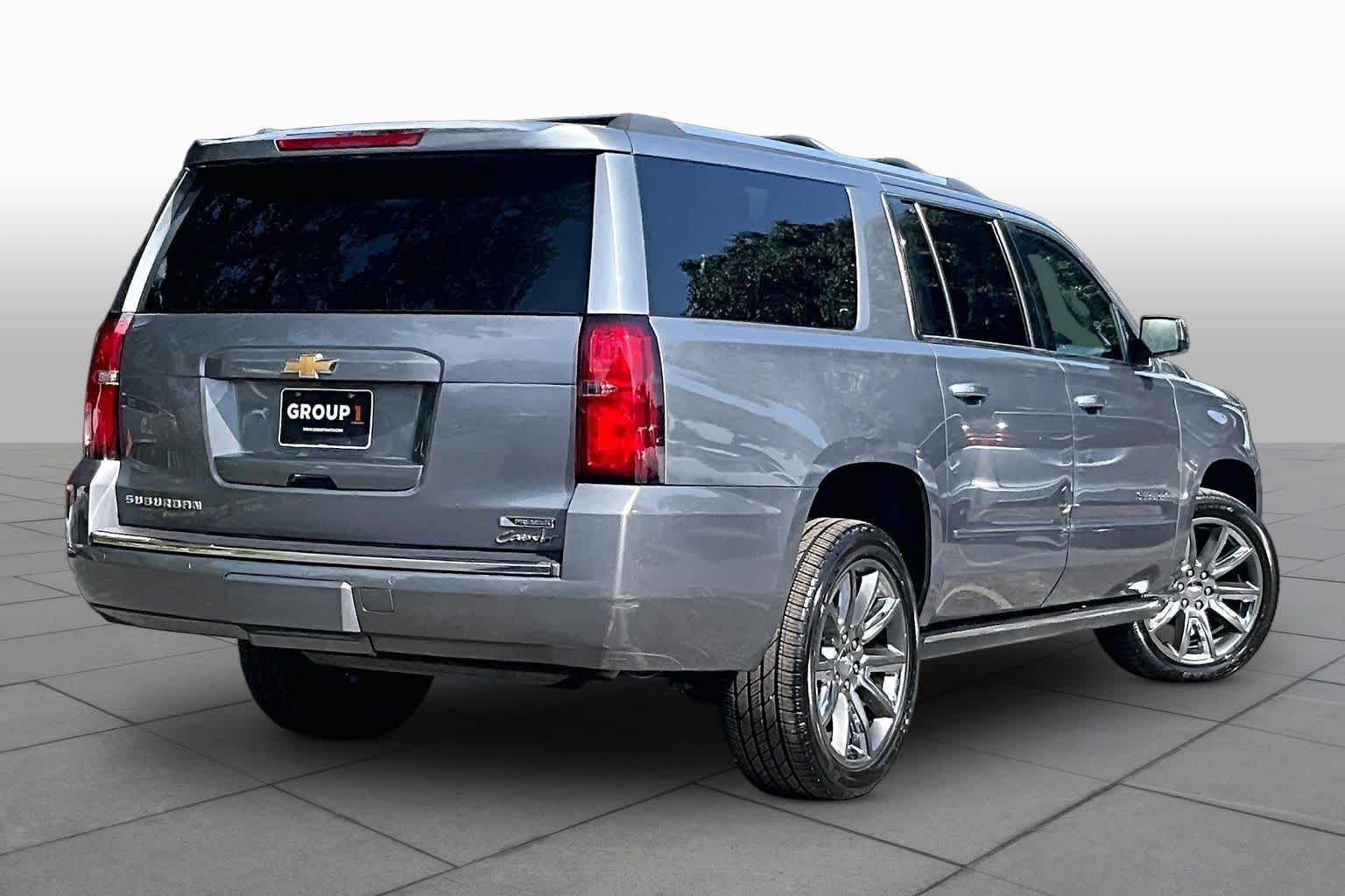 Used 2018 Satin Steel Metallic Chevrolet Premier image 12
