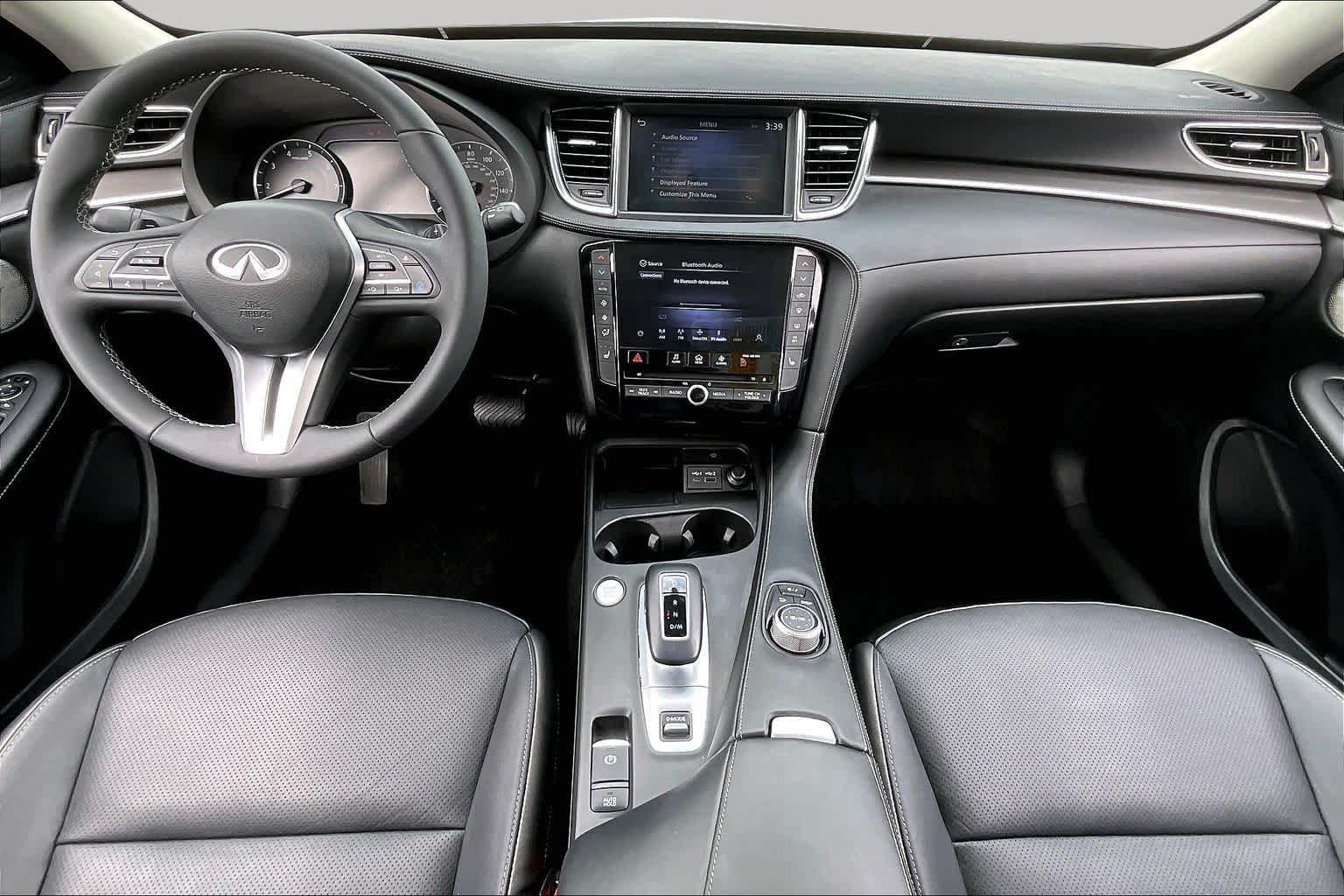 Used 2023 Lunar White INFINITI LUXE image 16