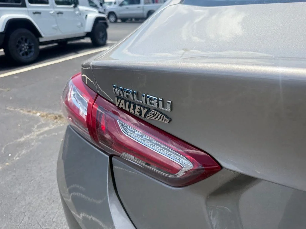 Used 2024 Gray Chevrolet LT image 41