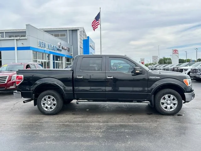 Used 2010  Ford XL image 12