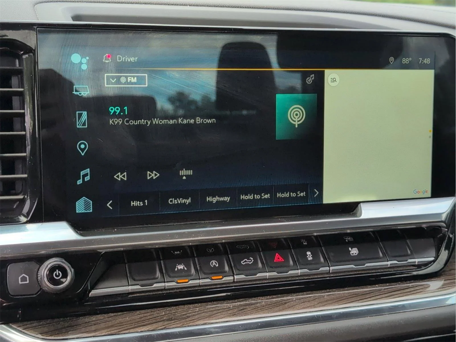 Used 2022 Summit White Chevrolet LT image 17