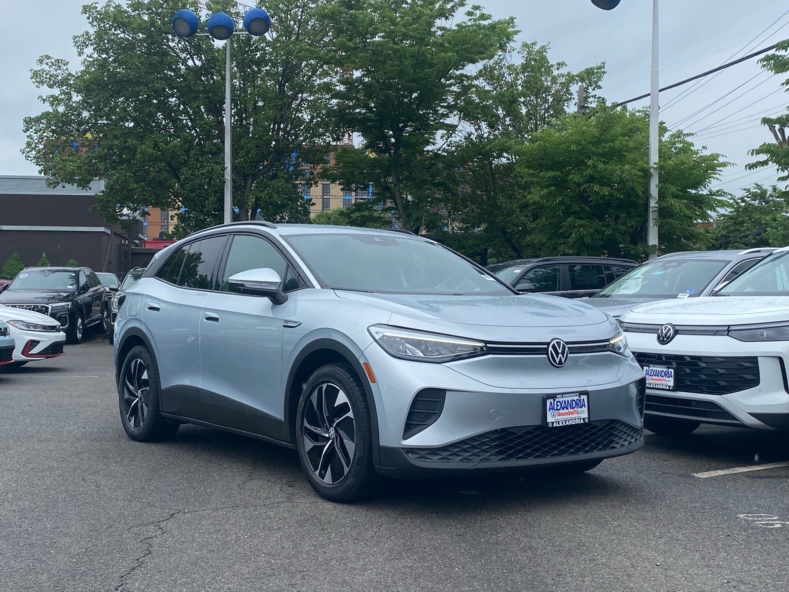 2021 Volkswagen ID.4 PRO's photo