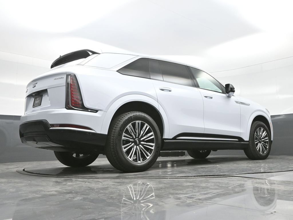 New 2026 Vibrant White Tricoat Cadillac Luxury image 14