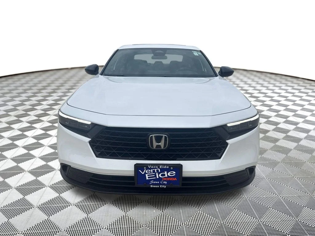 2026 Honda Accord Hybrid Sport - Photo 8