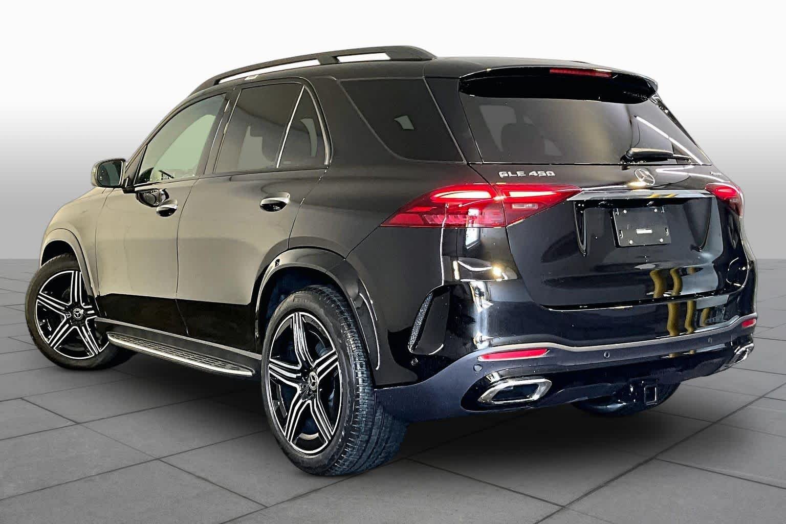 New 2026 Obsidian Black Metallic Mercedes-Benz GLE 450 image 3