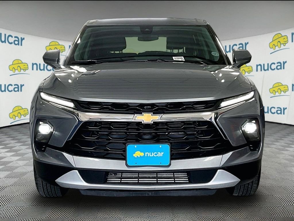 Used 2025 Gray Chevrolet LT image 2