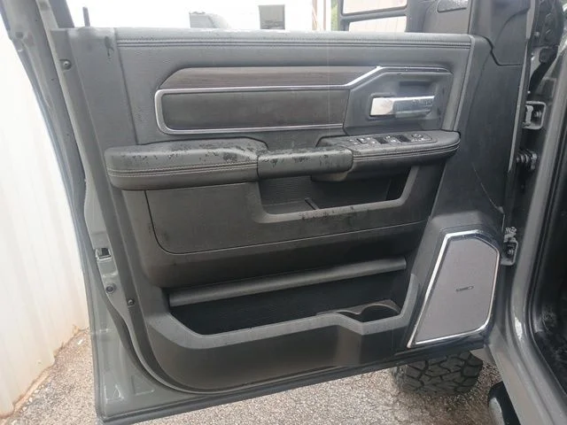New 2026 Ceramic Gray Clear-Coat Exterior Paint RAM Laramie image 58