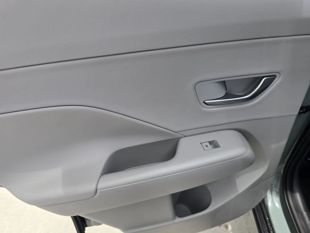 New 2026 Black Hyundai Limited image 13