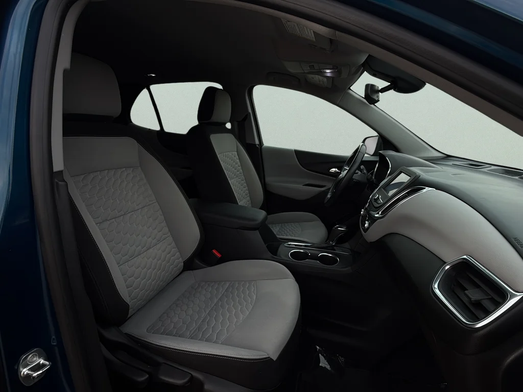 Used 2020 Pacific Blue Metallic Chevrolet LT image 21
