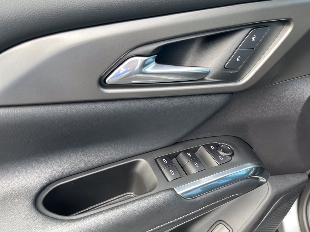 Used 2025 Gray Chevrolet LT image 10