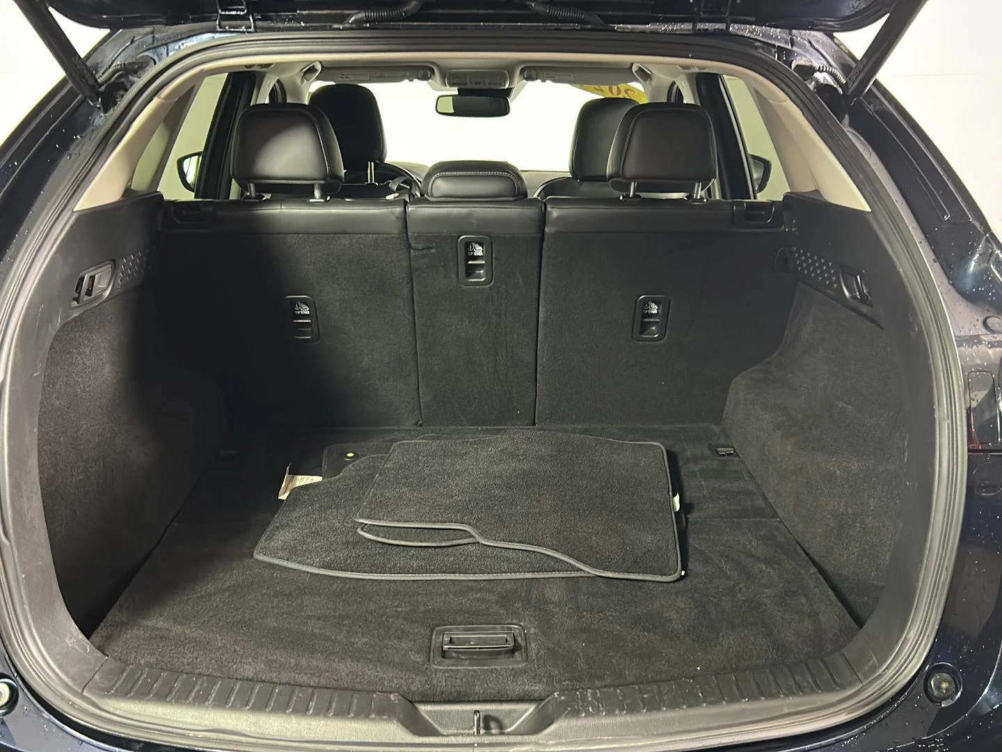 Used 2024 Deep Crystal Blue Mica Mazda 2.5 S Premium Package image 8