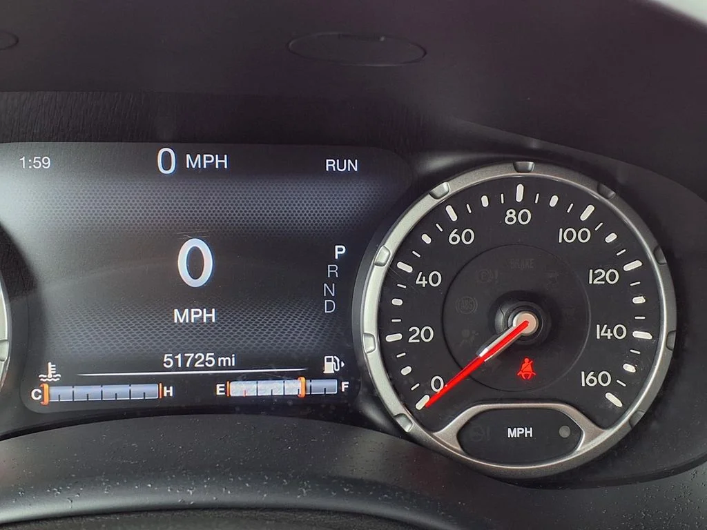 Used 2023 White Jeep Trailhawk image 23