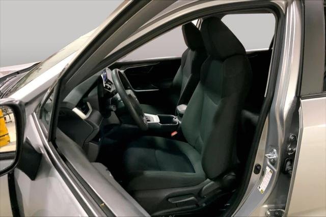 Certified Used 2023 SILVER SKY METALLIC Toyota  image 8