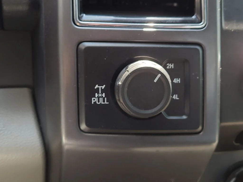 Used 2018 White Ford XLT image 25