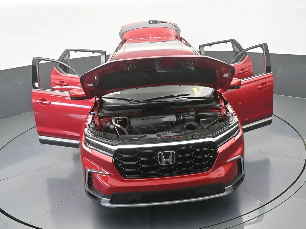 Used 2024 Radiant Red Metallic II Honda Touring image 79