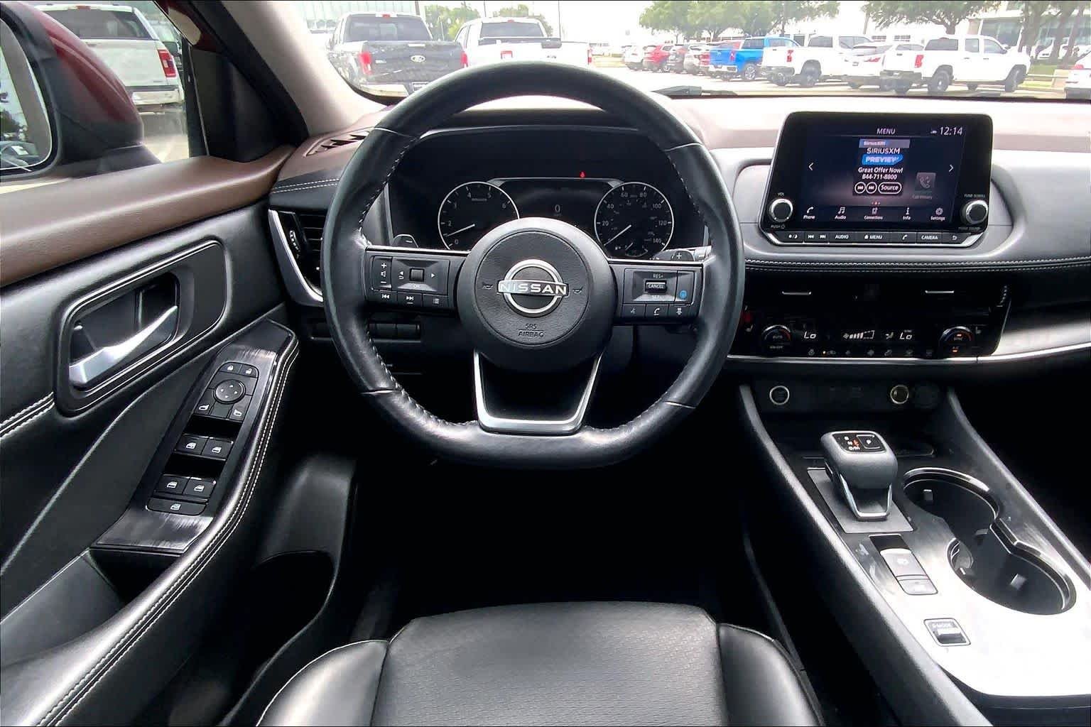 Used 2022 Scarlet Ember Tintcoat Nissan SV image 6
