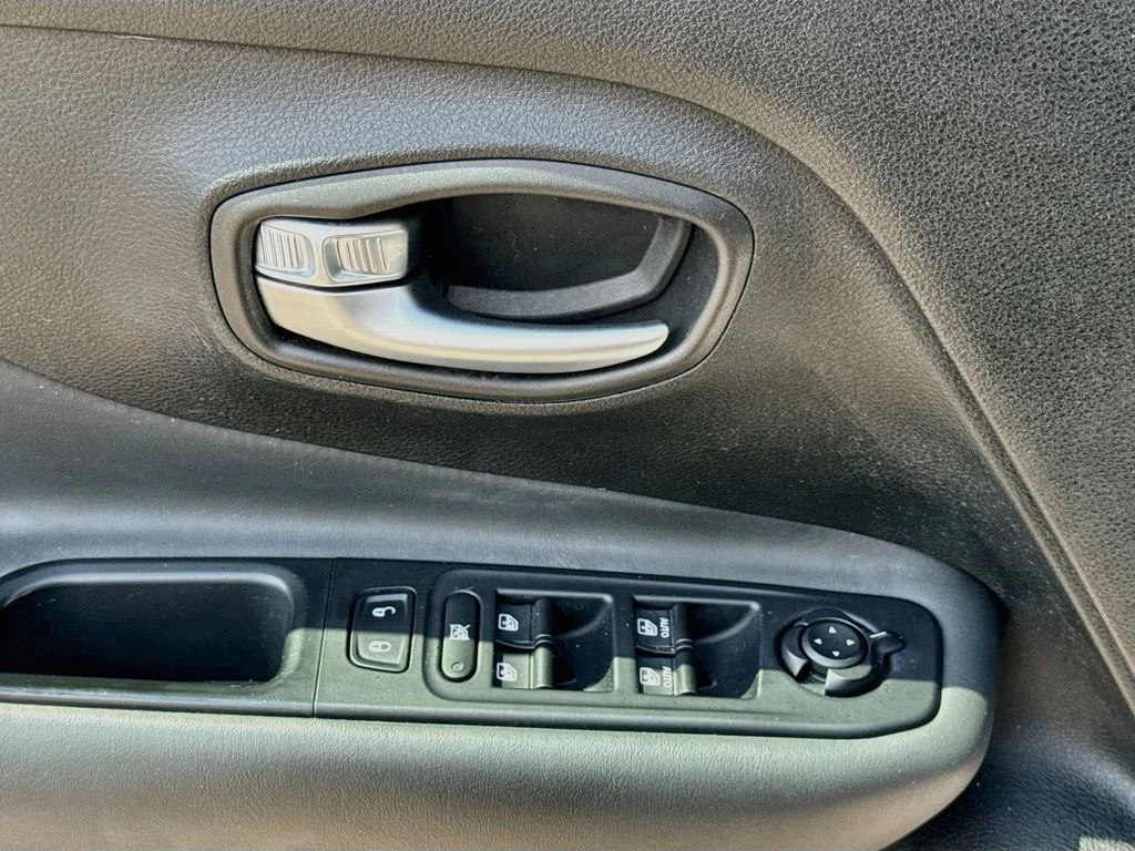 Used 2018 Black Jeep Limited image 20