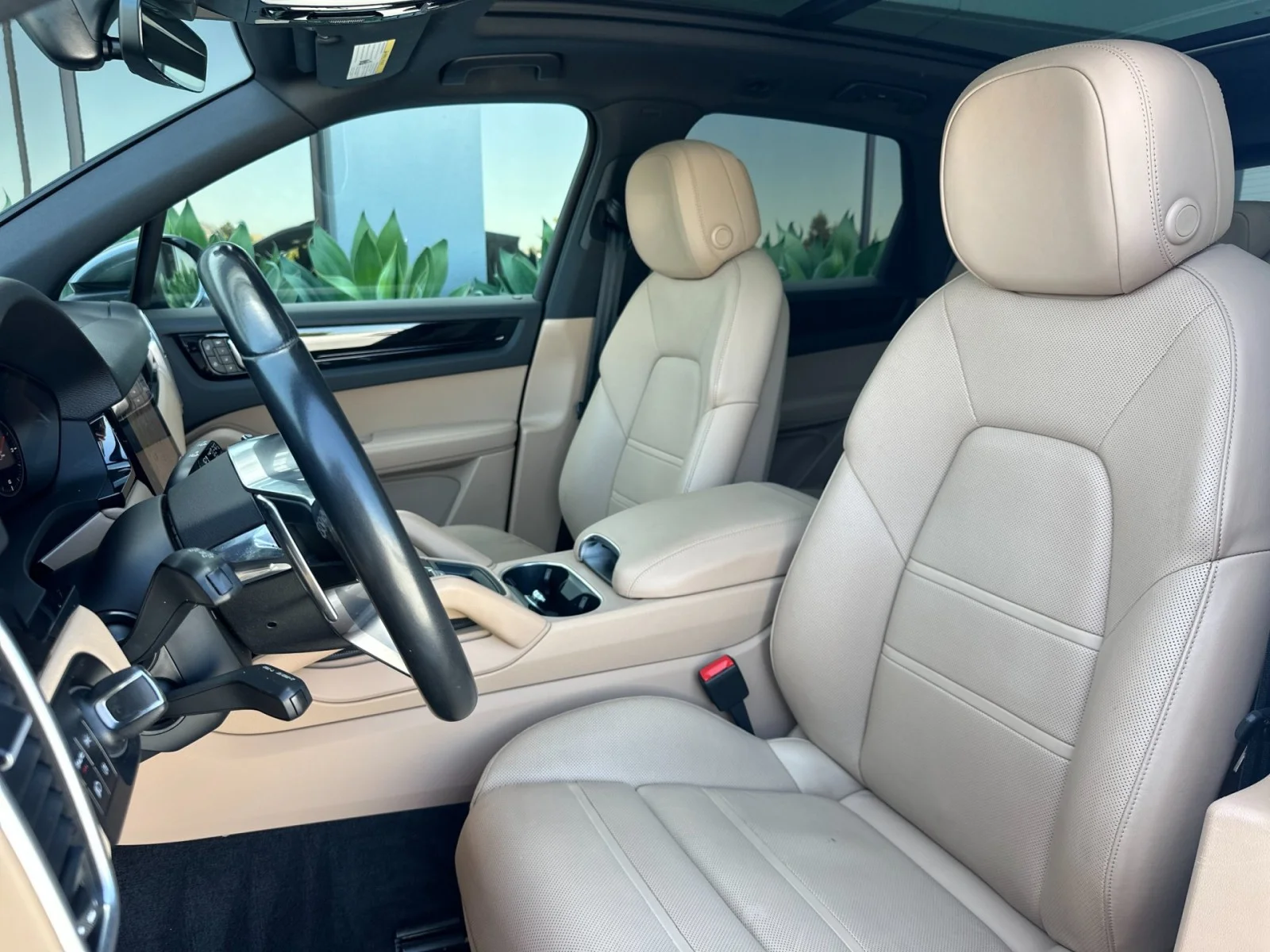Used 2023 QUARTZITE GREY Porsche  image 5