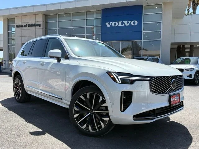 New 2026 Volvo XC90 T8 AWD Ultra