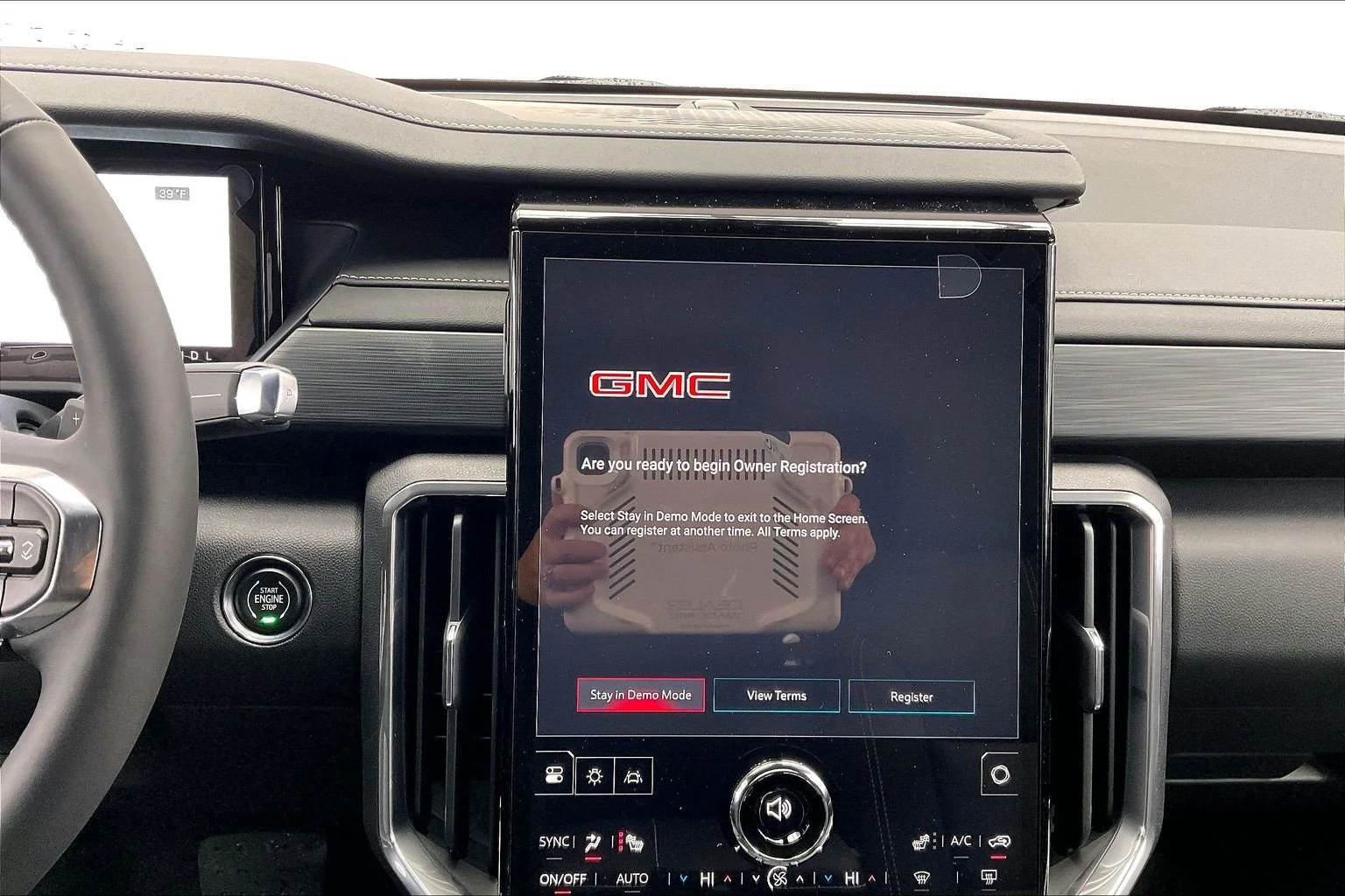 2026 GMC Acadia Elevation - Photo 7