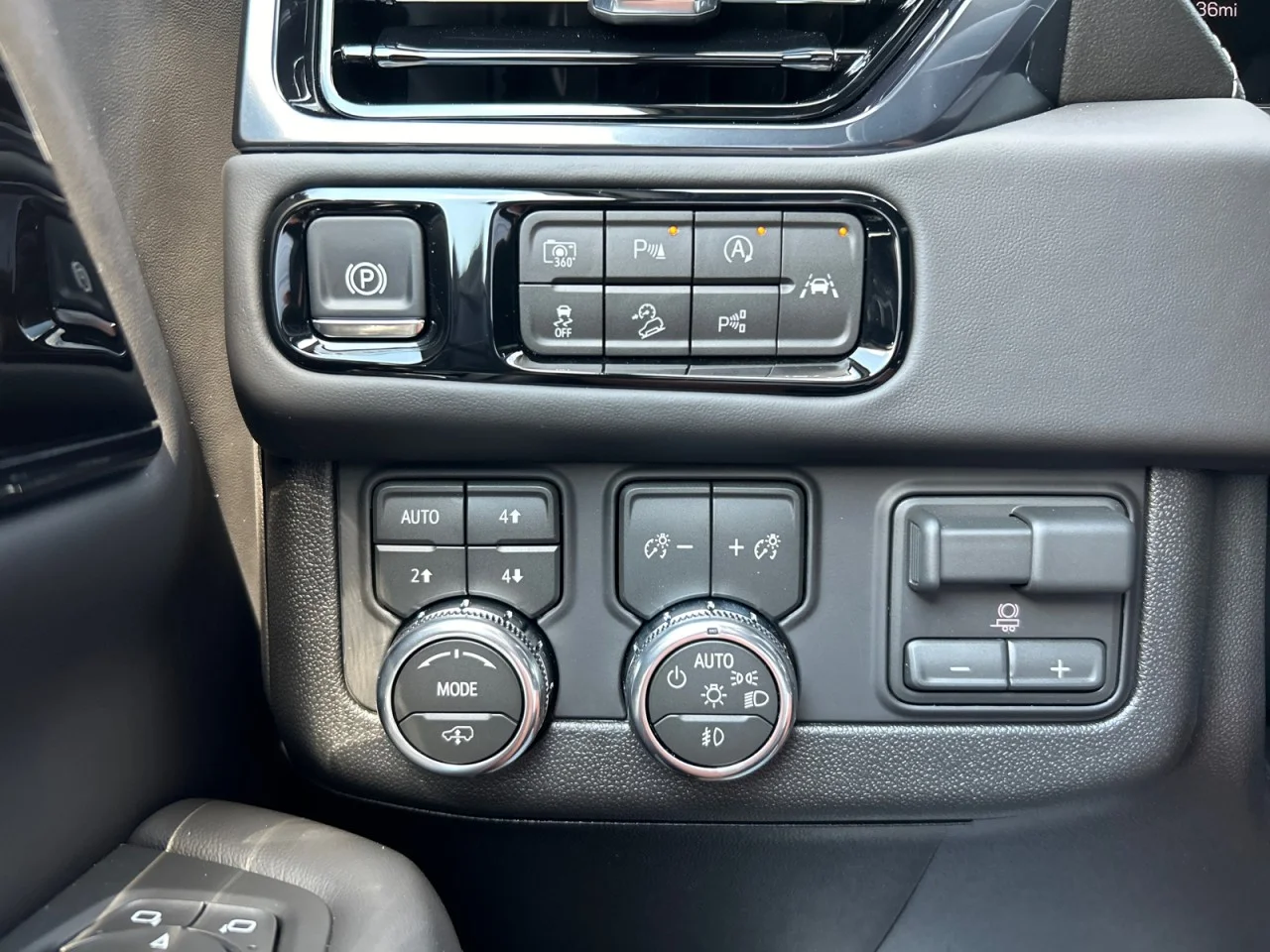 New 2026 Sterling Metallic GMC AT4 Ultimate image 14