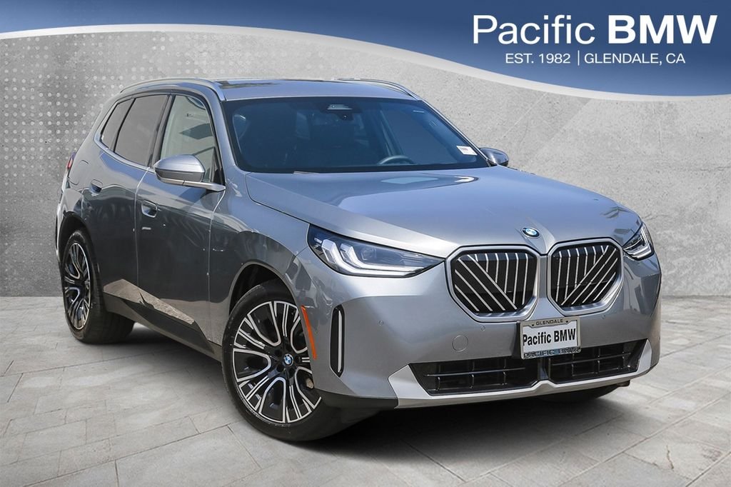 2026 BMW X3 30 XDRIVE's photo