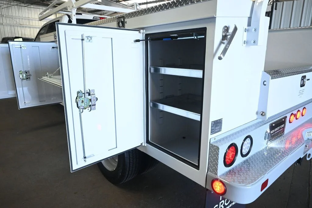 New 2026 Oxford White Ford XL image 28