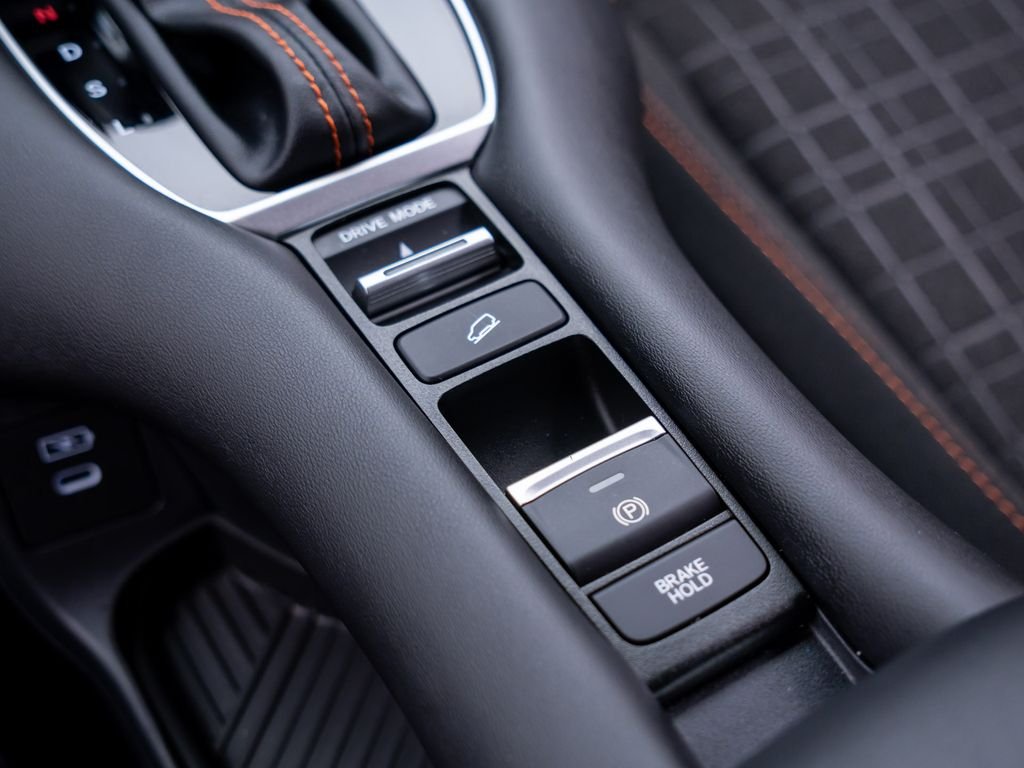 2025 Honda HR-V Sport - Photo 30