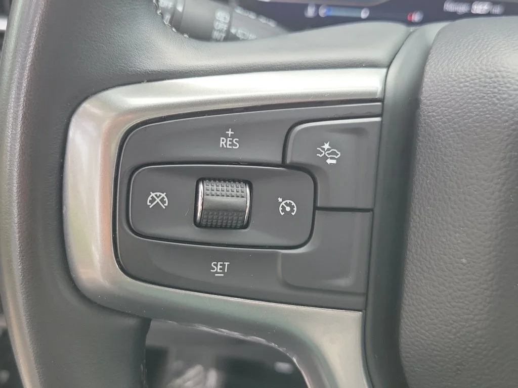 Used 2024 Black Chevrolet LT image 31