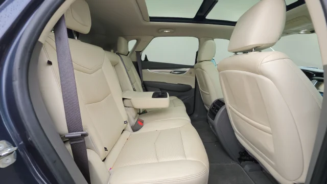 Used 2019 Harbor Blue Metallic Cadillac Luxury image 13