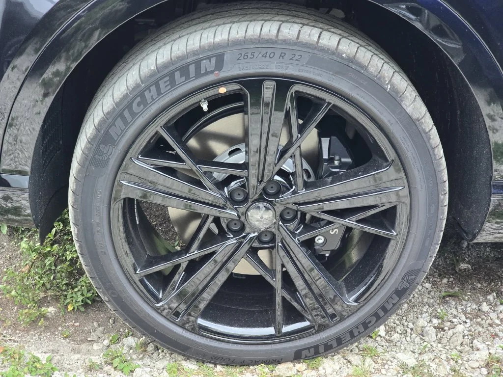 New 2027 Black Genesis 3.5T e-SC image 5