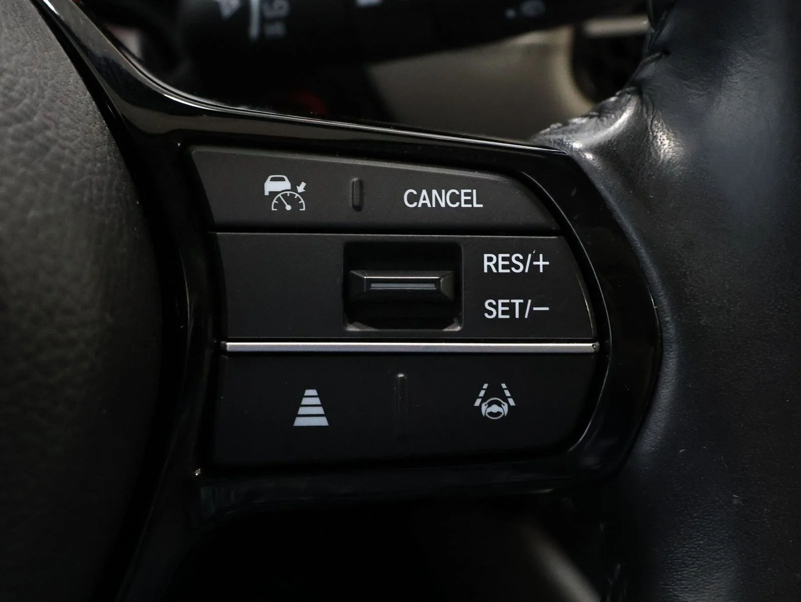 Certified Used 2024 Beige Honda EX-L image 35