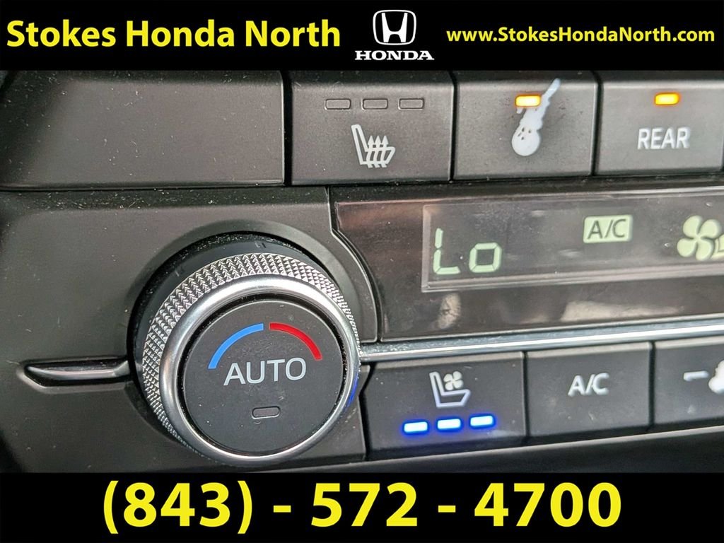 Used 2020 White Mazda Grand Touring image 28