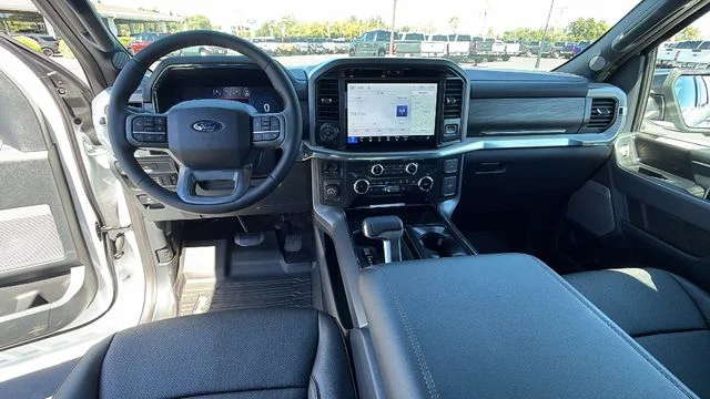 New 2026 Oxford White Ford Lariat® image 20