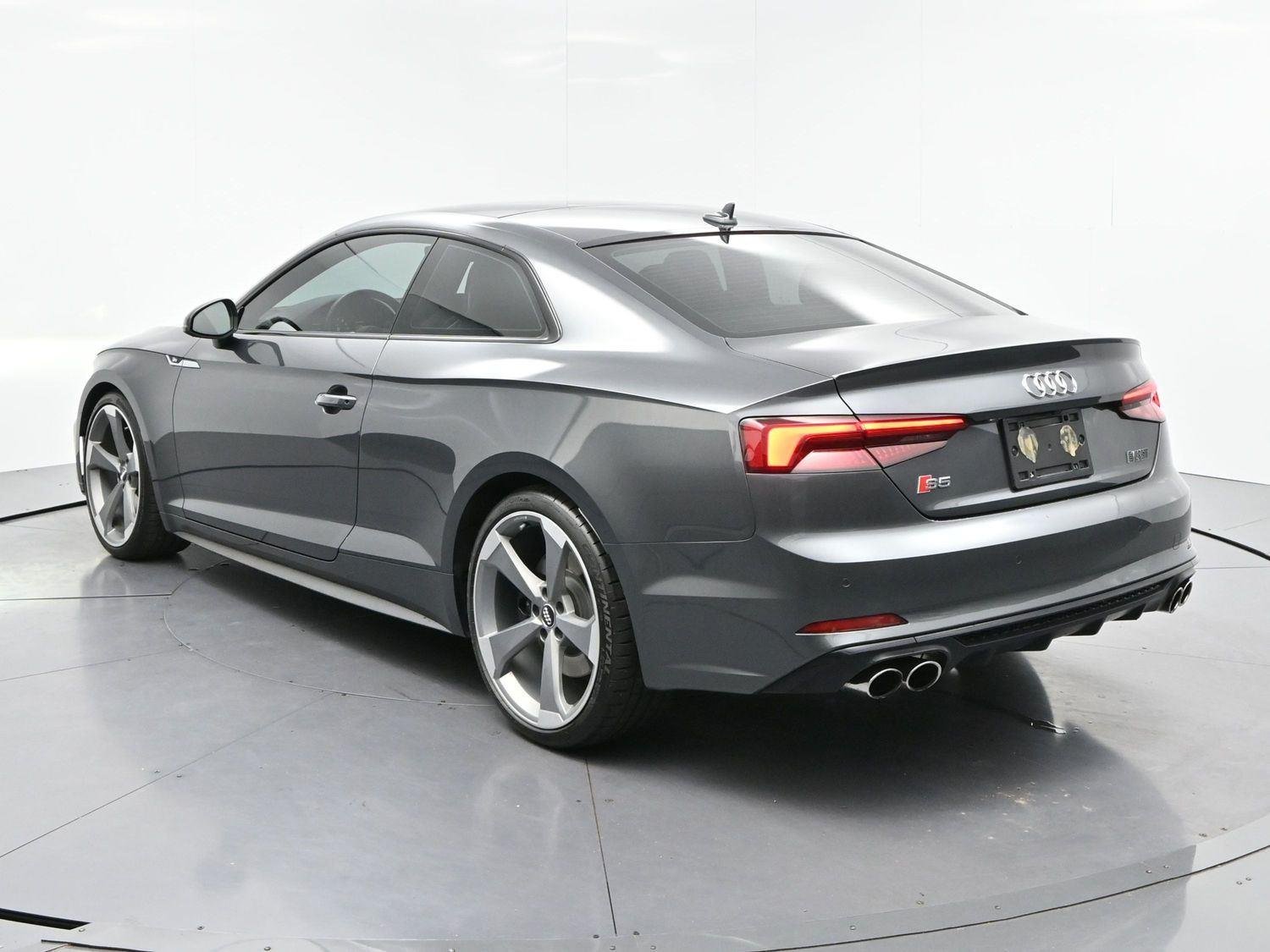 Used 2019 Daytona Gray Pearl Effect Audi Premium Plus image 5