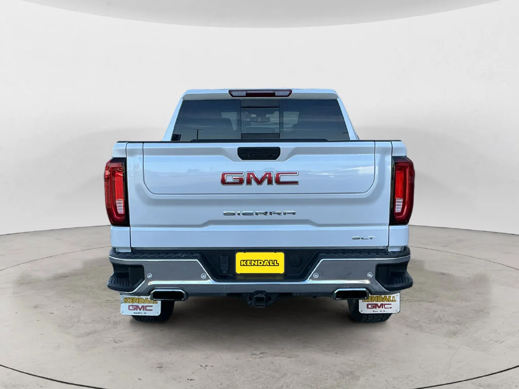 Used 2021 WHITE FROST TRICOAT GMC SLT image 10