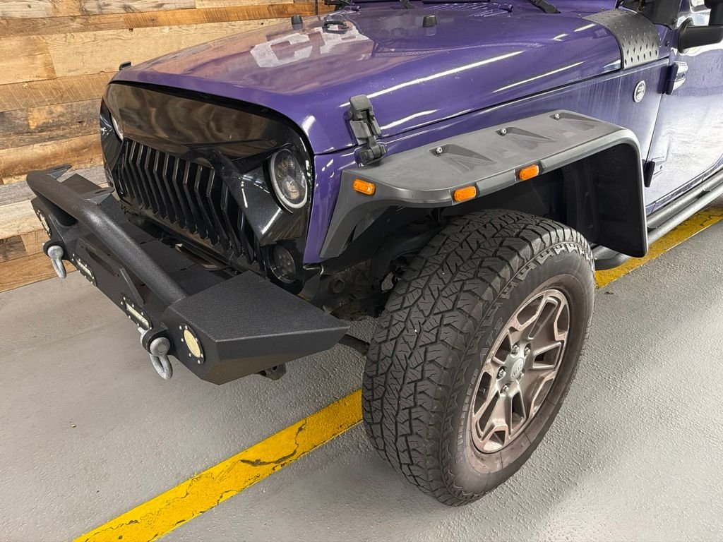 Used 2017 Xtreme Purple Pearlcoat Jeep Unlimited Sport image 3