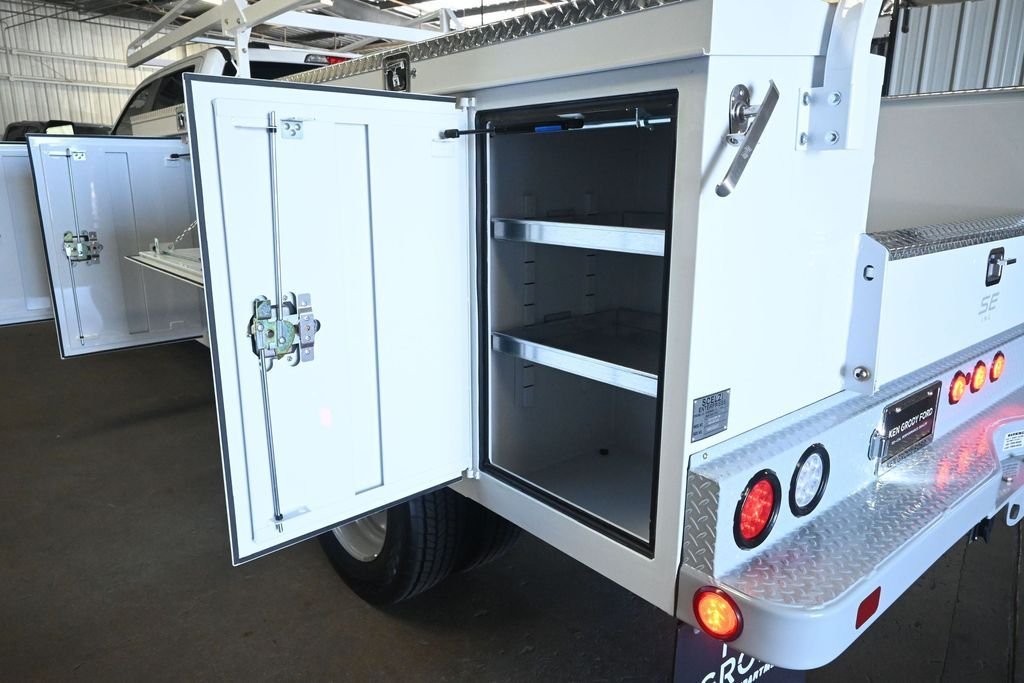New 2026 Oxford White Ford XL image 28