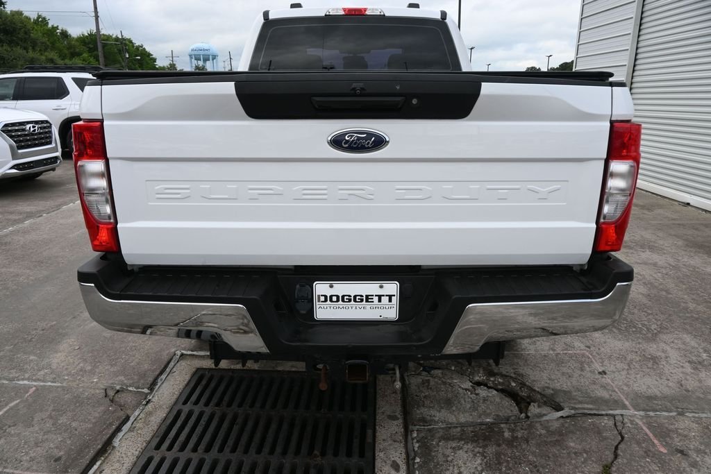 Used 2021 White Ford XL image 21