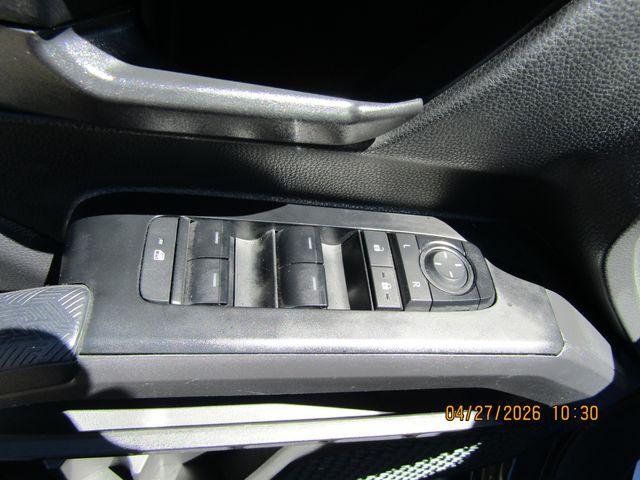 2024 Toyota Tacoma SR5 - Photo 16