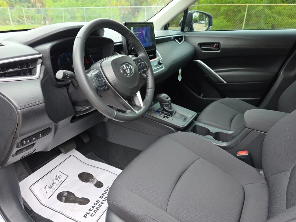 Certified Used 2026  Toyota LE image 26