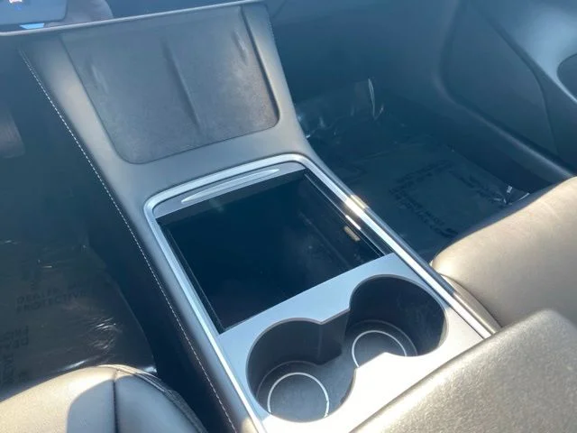 Used 2022 Solid Black Tesla Long Range image 46