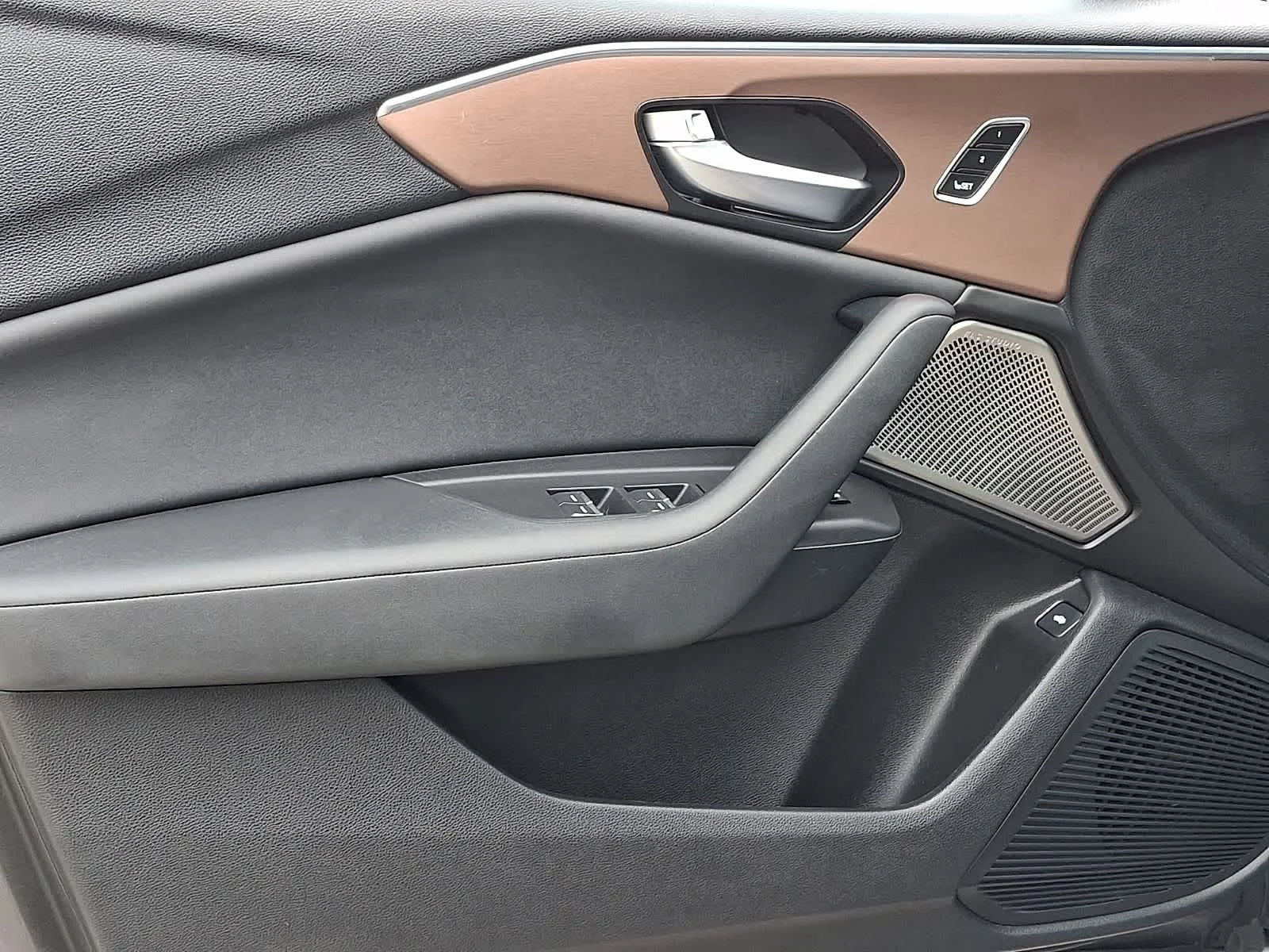 Used 2021 Modern Steel Metallic Acura w/Technology Package image 14