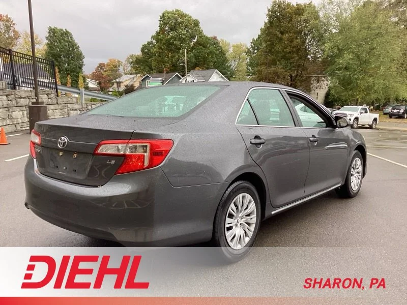 Used 2014 Magnetic Gray Metallic Toyota LE image 7